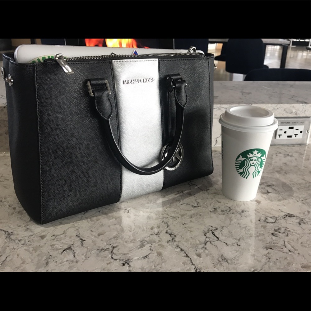 Authentic Michael Kors Handbag